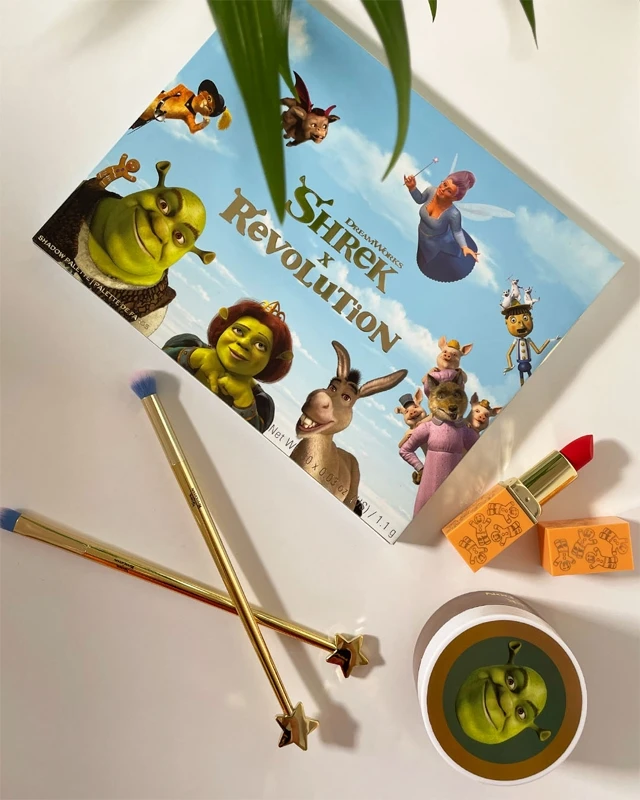 I Heart Revolution X Shrek Happily Ever After – Image 6