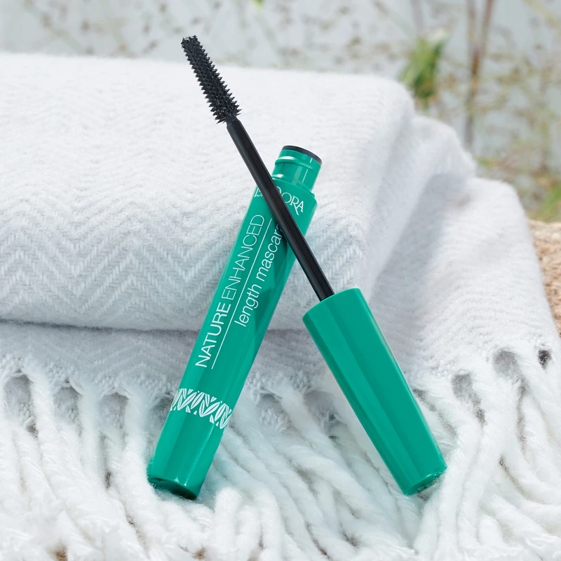 IsaDora Nature Enhanced Length Mascara – Image 2