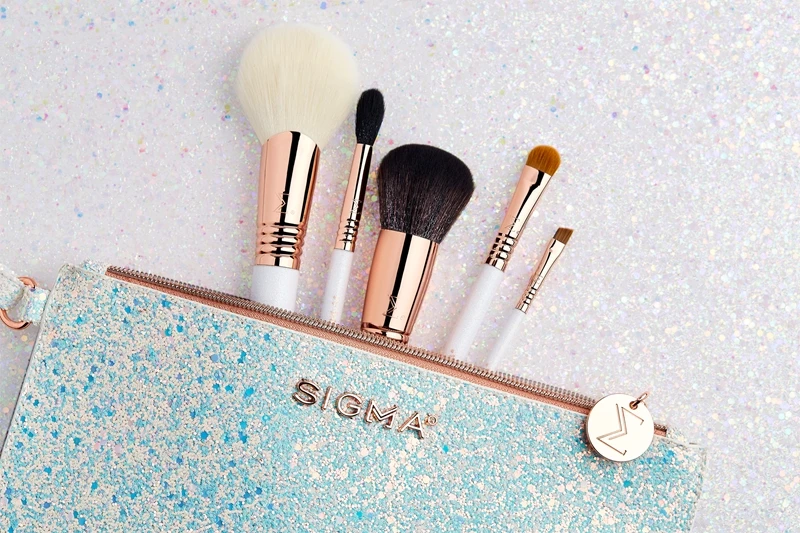 Sigma Beauty Holiday Glam Brush Set – Image 2